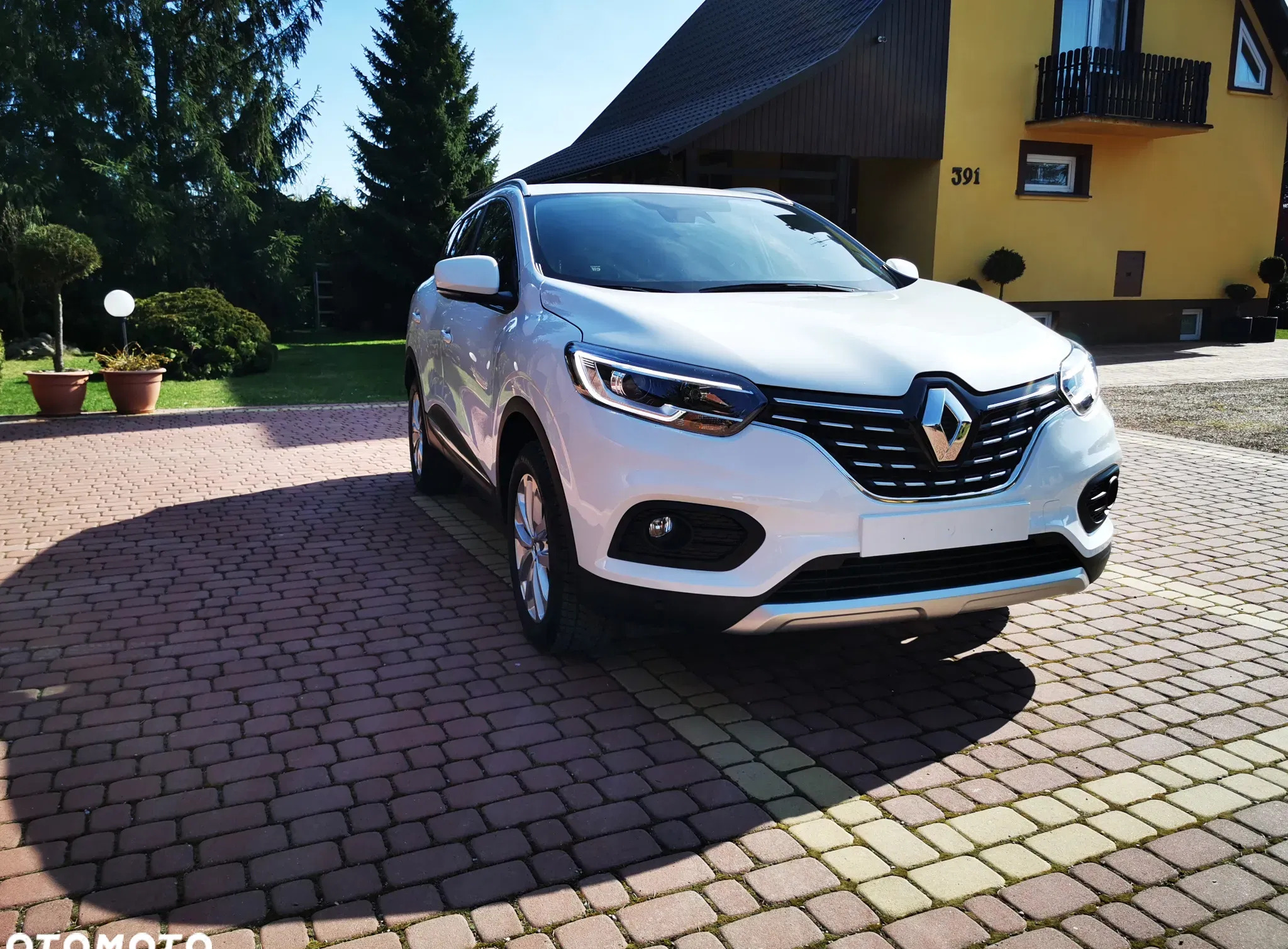 renault podkarpackie Renault Kadjar cena 64900 przebieg: 31400, rok produkcji 2019 z Rzgów